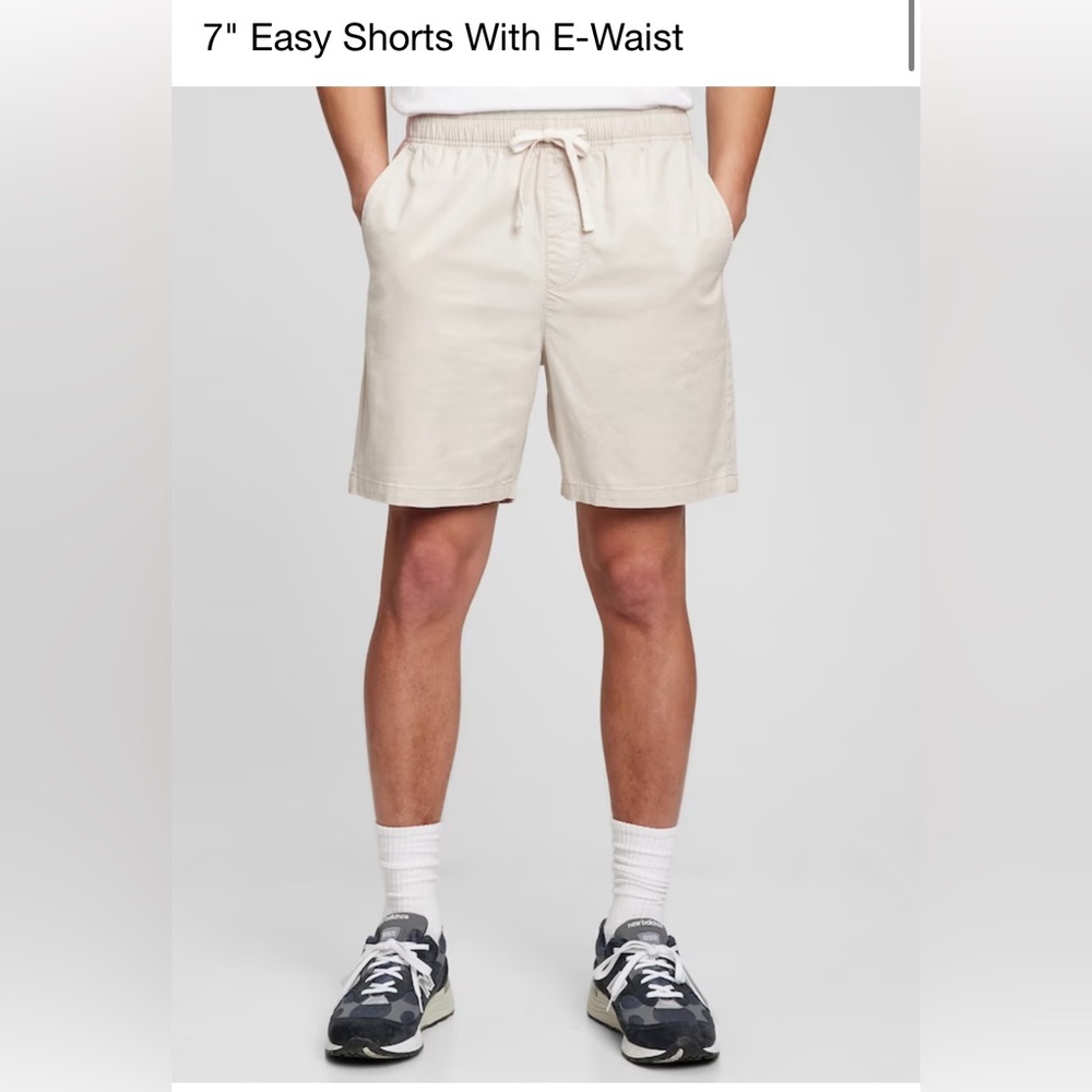 COPY - NWT Men’s 7” Easy Shorts, size L